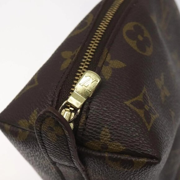 LOUIS VUITTON Monogram Trousse Demi Ronde Cosmetic Pouch M47520 LV Auth 131491 - Picture 10 of 15